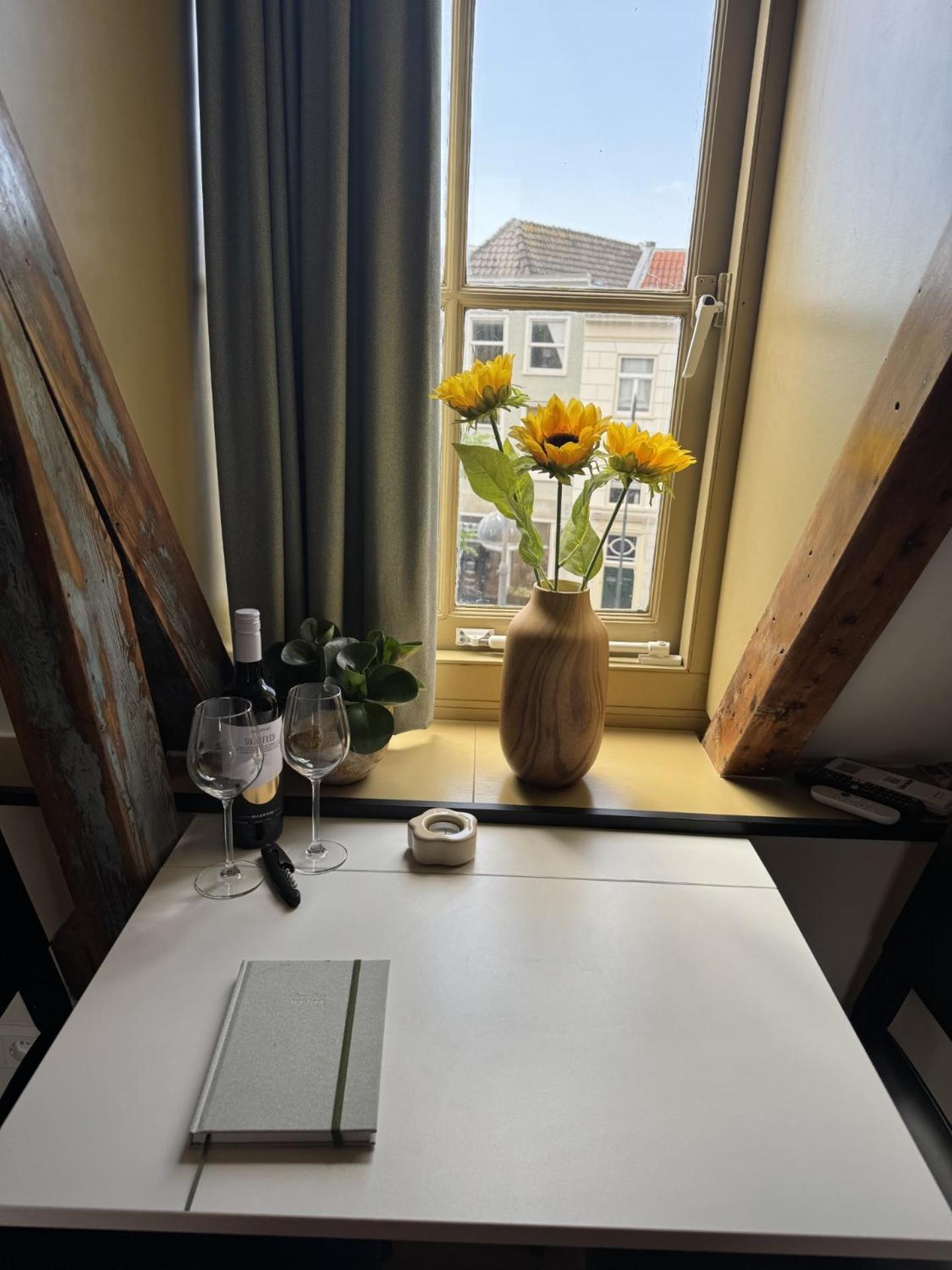 The Hazel House Bed & Breakfast Хаарлем Екстериор снимка
